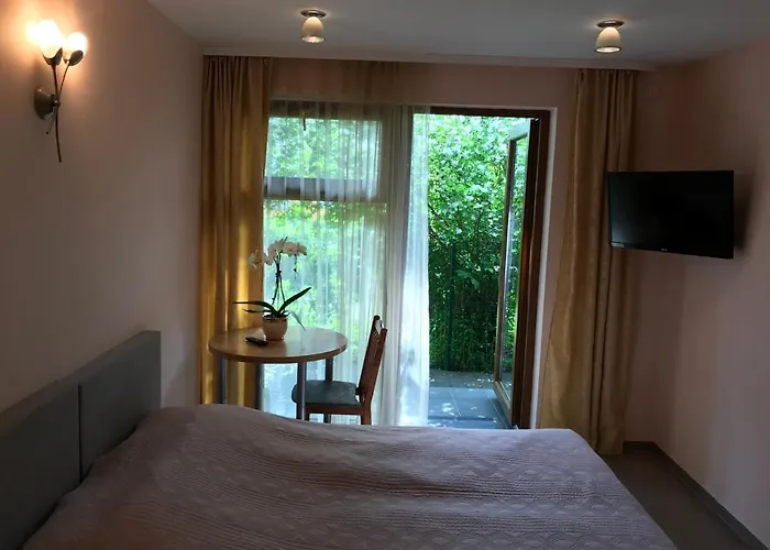 Saule מלון דירות פלאנגה